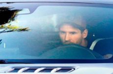 Messi reaparece en instalaciones del Barcelona para empezar la pretemporada