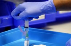 Brasil inicia los análisis de la vacuna china Coronavac contra la COVID-19