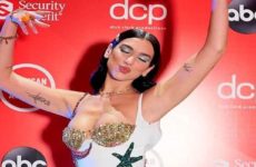 Dua Lipa, Jennifer Lopez y más llegan a los American Music Awards