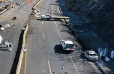 Explosión de pipa deja 14 muertos en la autopista Tepic-Guadalajara