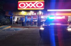 Roban con violencia dinero de  ventas en tienda OXXO