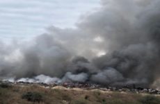 Arde basurero privado en Ébano