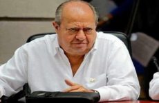 Romero Deschamps aún cobra en Pemex. “Trabaja” como jefe en una Refinería y se llevó 1.2 mdp en 2020
