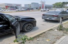 Se accidentan turistas de Nuevo León en el bulevar México-Laredo