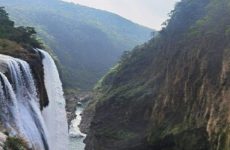Cascada de Tamul exhibe  impresionante caída de agua