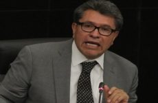 Lamenta Monreal amenazas y retención de Mario Delgado y legisladores