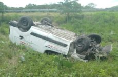 Fallece chofer de camioneta luego de accidentarse en la autopista Valles-Rayón