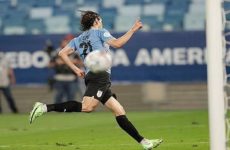 Uruguay se reconcilia con el gol ante Bolivia y clasifica
