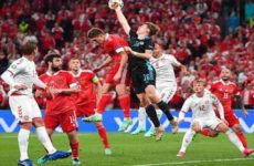 Dinamarca resucita en la Eurocopa y elimina a Rusia con goleada