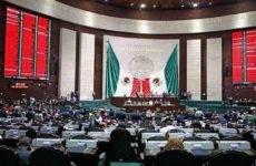 Morena respalda desaparición de legisladores plurinominales propuesta por AMLO