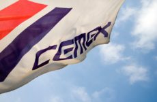 Cemex se compromete a liderar industria en acción climática