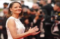 Jodie Foster encanta en Cannes con su francés