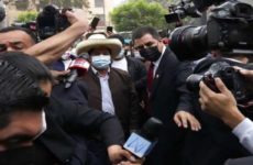 Tribunal proclama a Pedro Castillo como presidente de Perú