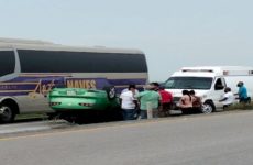 Familia sufre accidente automovilístico en la Valles-Tampico