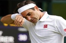 Federer se baja de torneos en Toronto y Cincinnati