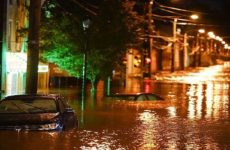 Aumenta a 42 el número de muertos en inundaciones en el noreste de EEUU