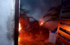 Se quema camioneta de un “zacahuilero” frente a su domicilio