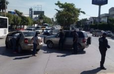Mujer adulta mayor ocasionó accidente vial, en el bulevar México-Laredo