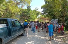 Habitantes bloquean  acceso a Tanchachín