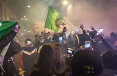 Detenidos, 25 aficionados argelinos por incidentes en los Campos Elíseos de París