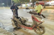 Se incendia una motoneta cerca de la glorieta Hidalgo