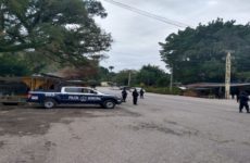 Civiles armados balean una casa en Matlapa