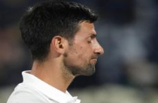 Djokovic cae en Dubái, cede el número uno mundial a Medvedev