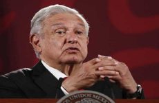 López Obrador dice que en la marcha del 8M hay grupos que quieren enfrentar a su Gobierno
