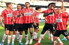 El mexicano Gutiérrez lidera la remontada del PSV para ganar la Copa