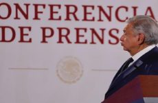 López Obrador acusa de “traición” a diputados por rechazar reforma eléctrica