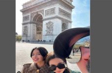Pepe Aguilar comparte viaje familiar a París