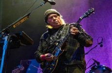 Neil Young recupera “Toast”, el “triste” álbum que no quiso publicar en 2001