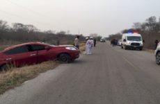 Muere un hombre tras volcar su vehículo en la carretera Tamuín-La Ceiba