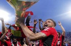 El Milan levanta el Scudetto once años después