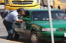 Magistrada de colegiado falla a favor de concesiones por antigüedad de choferes de taxi