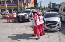 Patrulla de la Policía Municipal colisiona contra vehículo particular