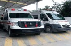 Cruz Roja devolvió 4 ambulancias y analiza recortar horarios; ni gobierno Estatal ni el Municipal le pagan