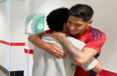 El emotivo reencuentro de Edson Álvarez y Jorge Sánchez en el Ajax