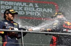 Red Bull hace “doblete” en Bélgica; Verstappen queda primero y “Checo”, segundo