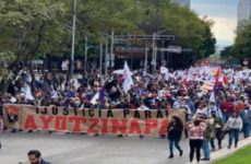 Marchan en los estados por los 43 normalistas de Ayotzinapa
