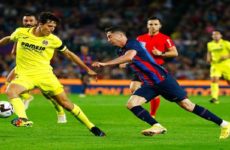 Barcelona sale de bache con doblete de Lewandowski