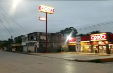 Roban dos tiendas de autoservicio en menos de tres horas en Ciudad Valles