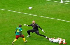 Aboubakar salva el empate para Camerún ante Serbia
