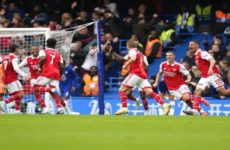 Gol de Gabriel mantiene líder a Arsenal, gana 1-0 en Chelsea
