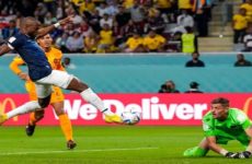 Enner Valencia le da el empate a Ecuador pero se lesiona la rodilla derecha