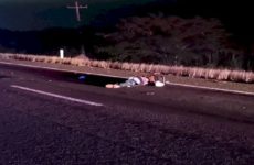 Motociclista muere aplastado en la carretera libre Valles-Rioverde