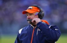 Broncos despiden a entrenador Hackett tras sufrir 11er revés