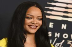 Muestra Rihanna por primera vez el rostro de su hijo en redes