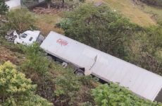 Se suscitan tres accidentes en la autopista Valles-Rayón 