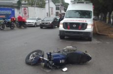 Chocan dos motociclistas en la avenida Ejército Mexicano 